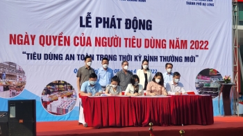 https://rosabeauty.vn/rosa-beauty-thuc-duong-thanh-tam-tham-gia-le-phat-dong-ngay-cua-nguoi-tieu-dung-nam-2022.html